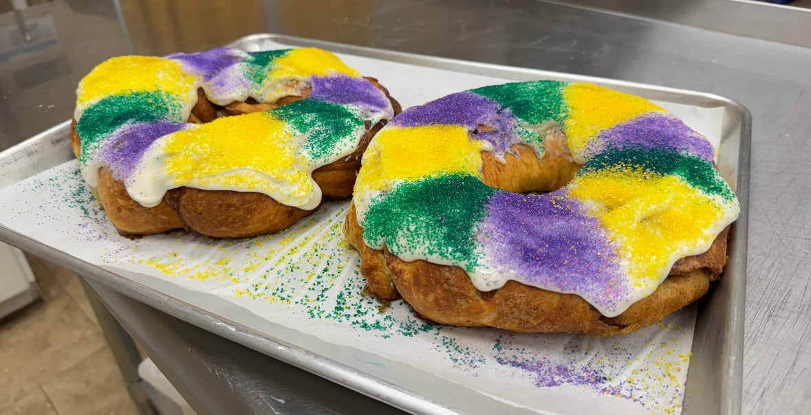 Mardi Gras King Cake ( 4 to 8 servings)